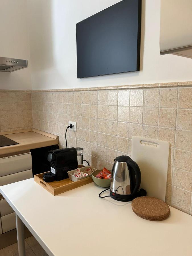 House Of Mia In Prati Apartment Rome Bagian luar foto