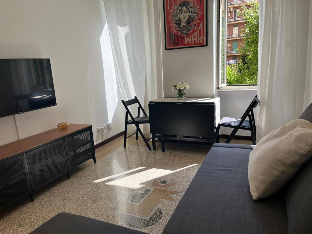 House Of Mia In Prati Apartment Rome Bagian luar foto